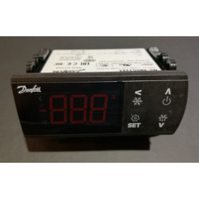 Temperaturregler Danfoss EKC102A, 084B8500, 230 V, 50/60 Hz/080G3263 wird geliefert!